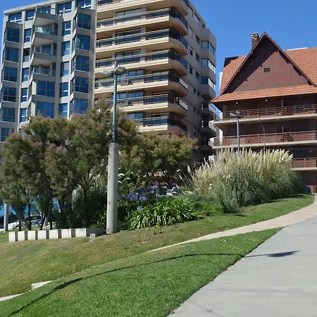 Deptosvip - Rivas Apartment Mar del Plata Exterior photo
